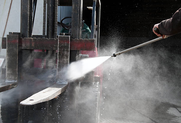 Dekal, IL Pressure Washing Services Company